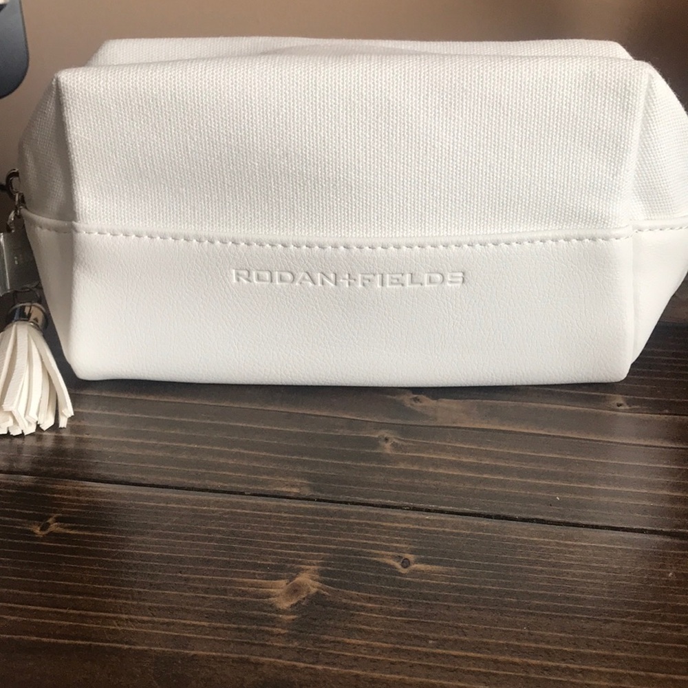 New Rodan and Fields cosmetic bag
